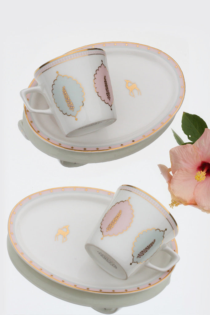 Vayu Copa Plato Set of 4 (2 Cups & 2 Saucers)